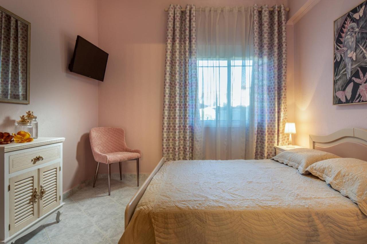 Family House Nikos Apartment ซีเกีย ภายนอก รูปภาพ
